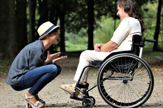 V socialismu postižení neexistovali, režim je „uklízel“ do ústavů - Médium.cz